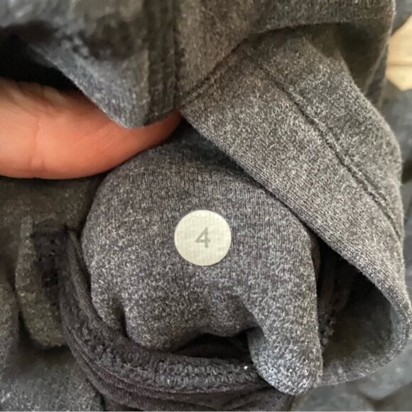 Lululemon Sattva Pant IIHeathered Black size 4 - Picture 9 of 11